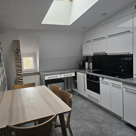 Anna Apartment